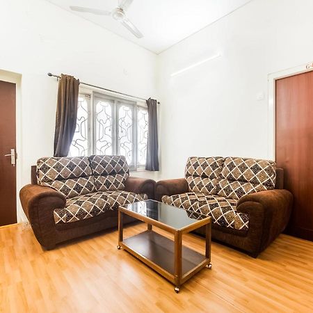 Oyo 76129 Rk Inn Guntur Luaran gambar
