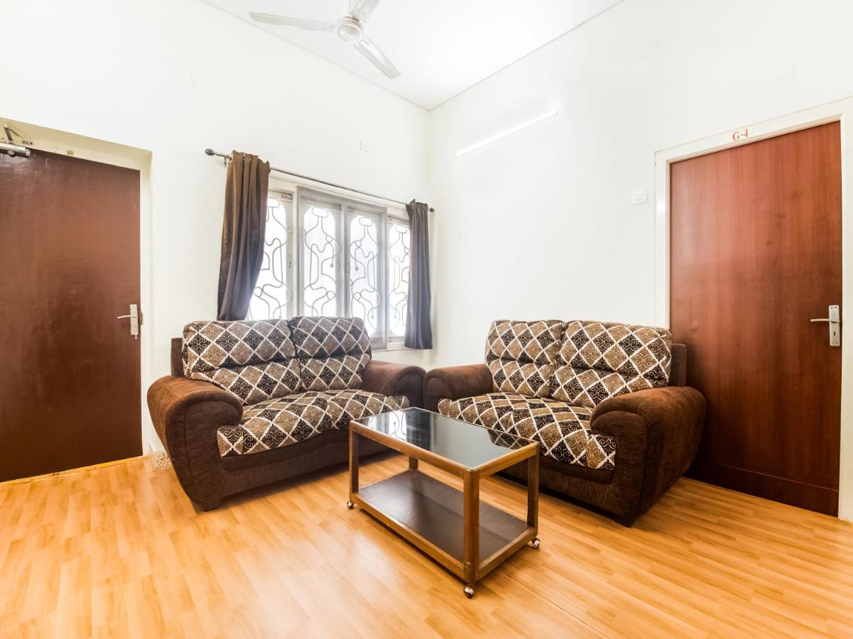 Oyo 76129 Rk Inn Guntur Luaran gambar