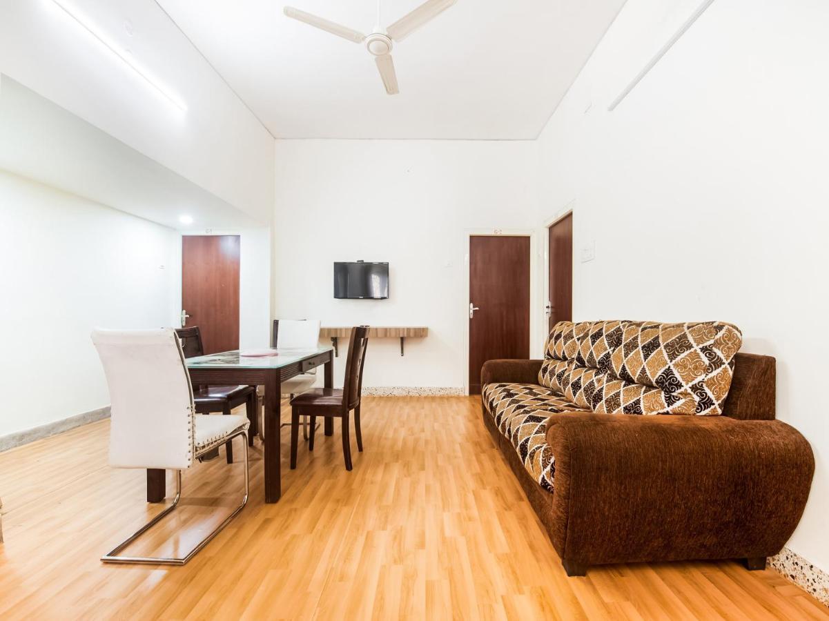 Oyo 76129 Rk Inn Guntur Luaran gambar